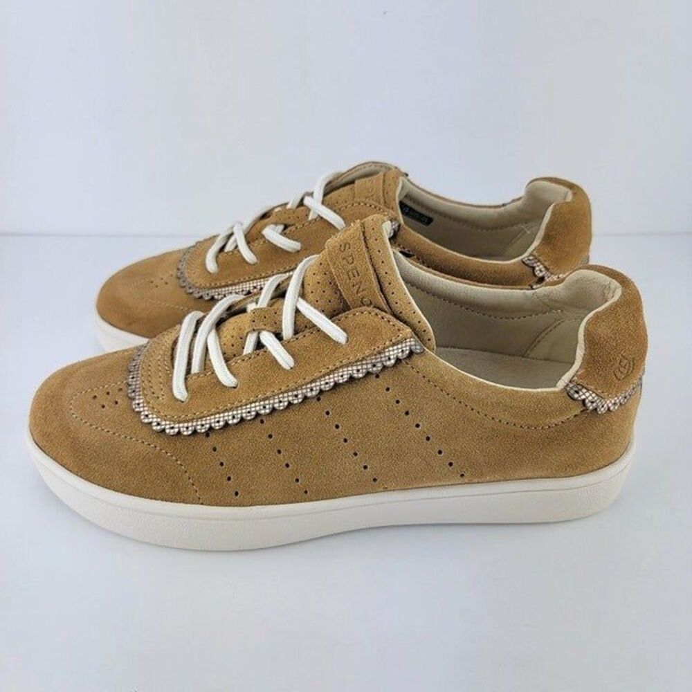 Spenco Women's Size 7 Wheat Camden Suede Scalloped Trim Sneakers